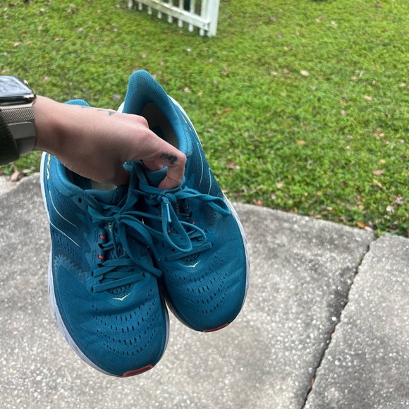 HOKA sneakers - Picture 5 of 6